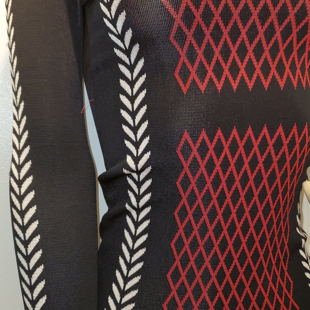 Dress - Picture 11 of 16